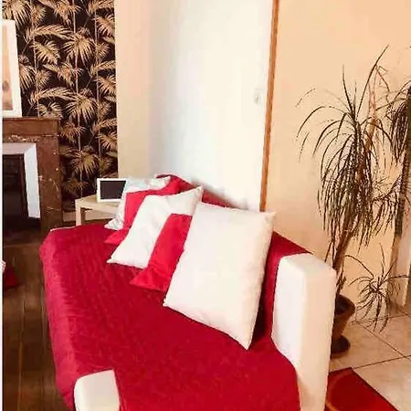 Charming Quiet Big Flat Surrounding Gardens * Grenoble