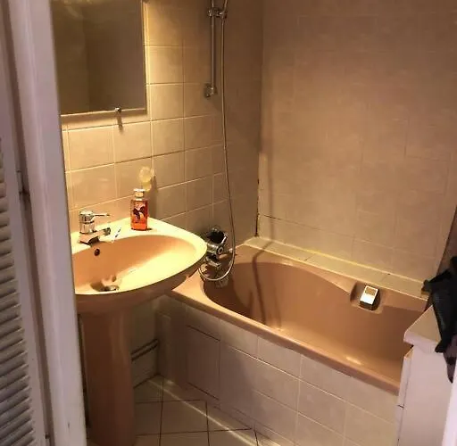 Apartament Charming Quiet Big Flat Surrounding Gardens