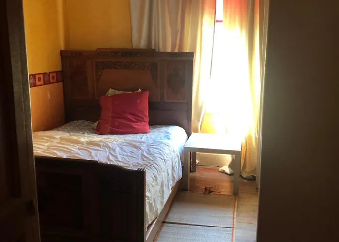 Apartament Charming Quiet Big Flat Surrounding Gardens